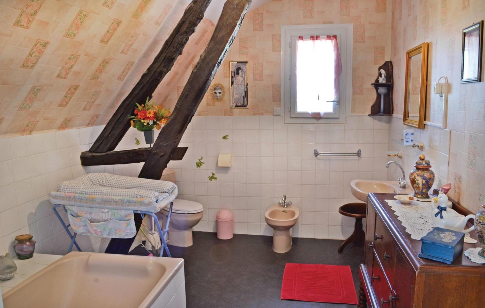 Amazing Home In Ladornac With Kitchen La Dornac エクステリア 写真